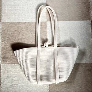 Apprvl Basket Bag
